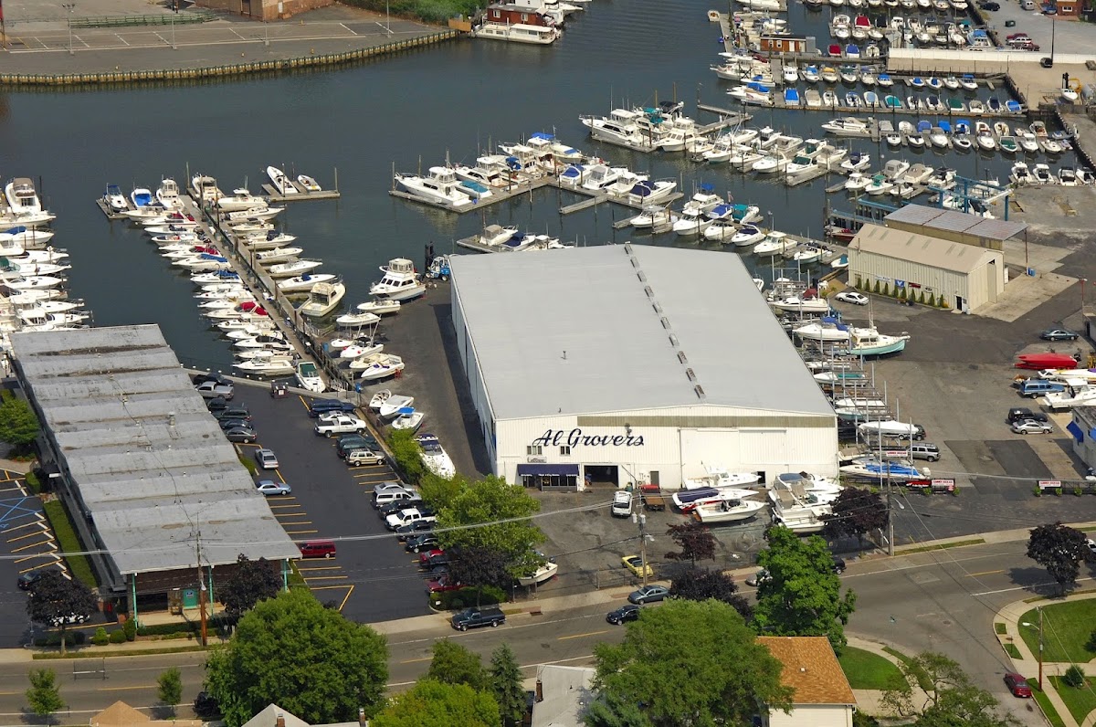 Al Grovers High & Dry Marina