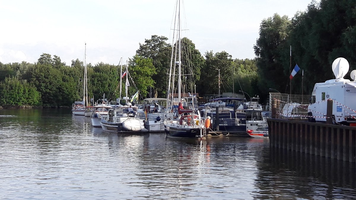 Stichhafen Uetersen
