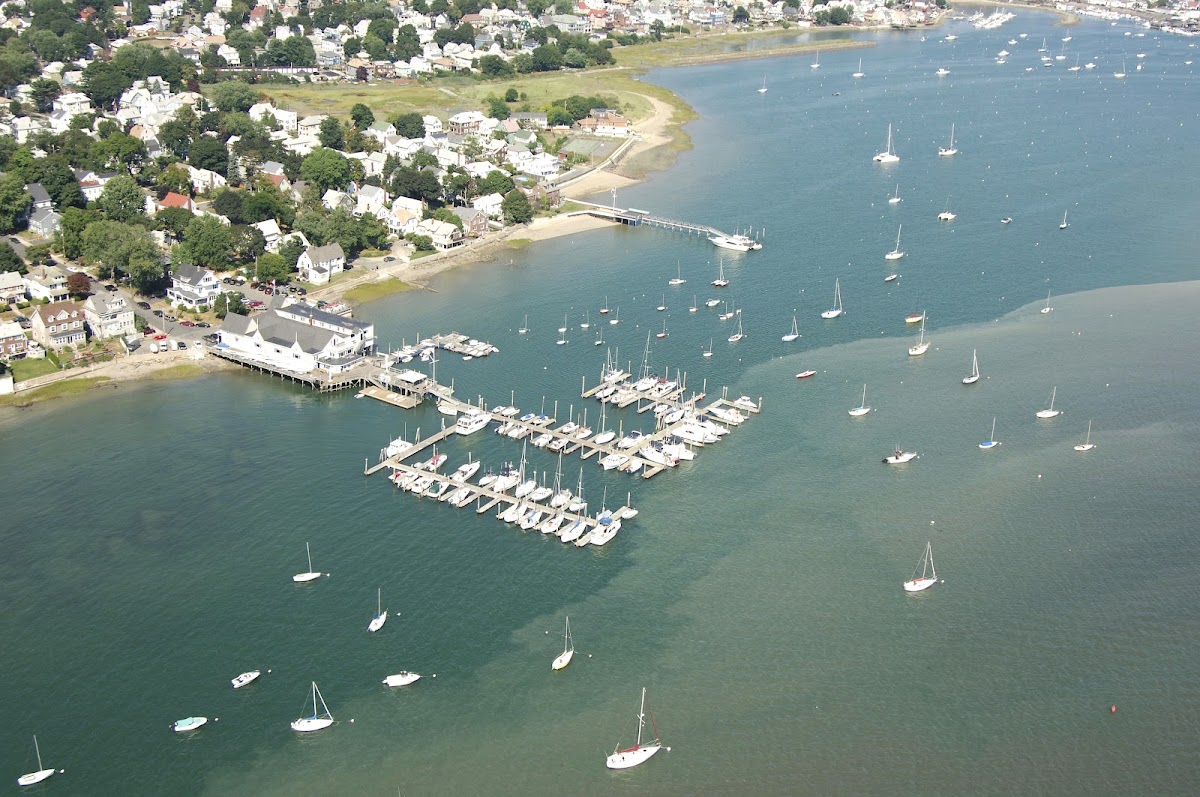 Cottage Park Yacht Club