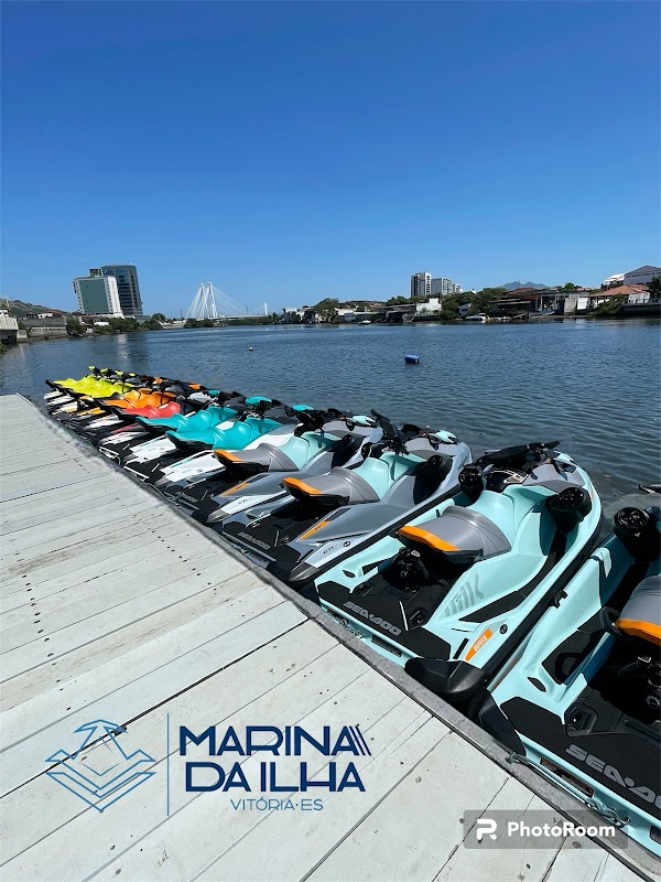 Marina Ilha Boat