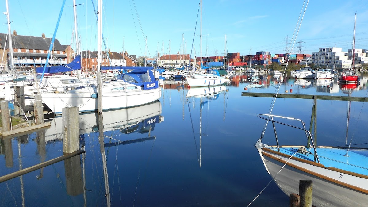 Ashlett Creek Sailing Club