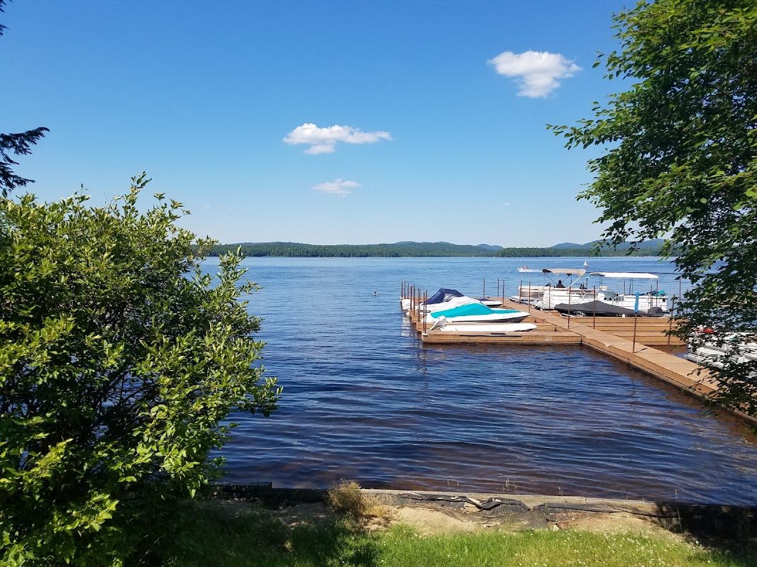 Burke's Marina