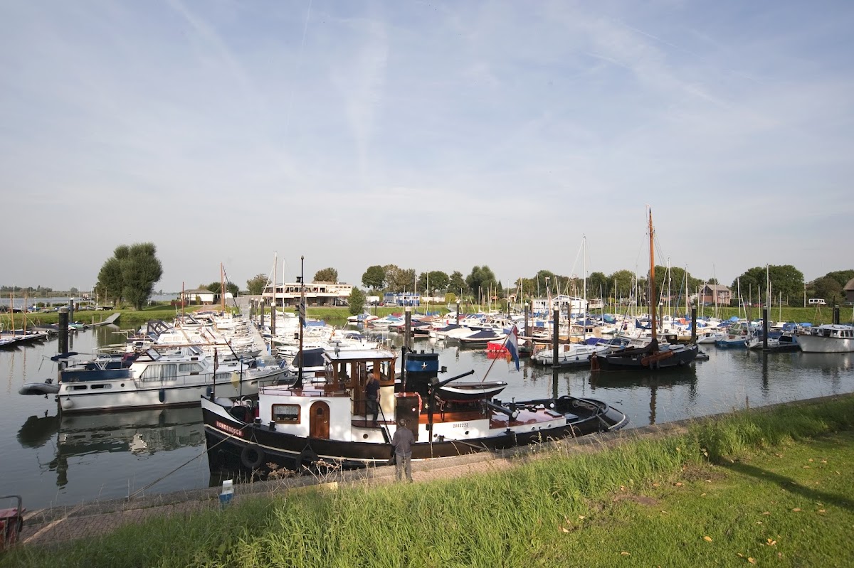 Jachthaven De Helling