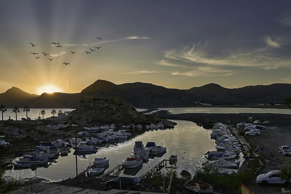 Puerto Pesquero La Atunara
