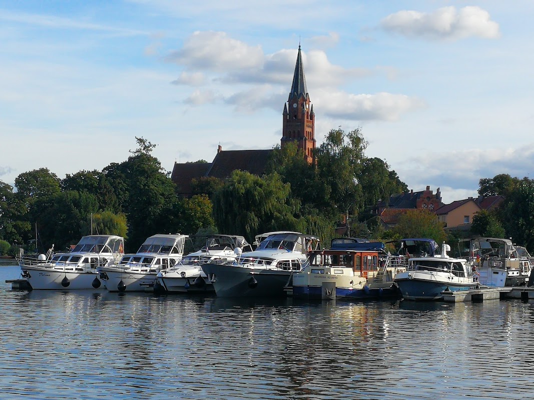Röbel Stadthafen
