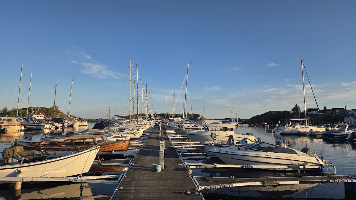 Kuholmen båthavn