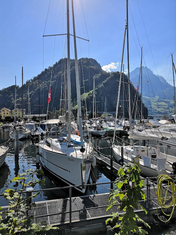 Bootshafen Stansstad