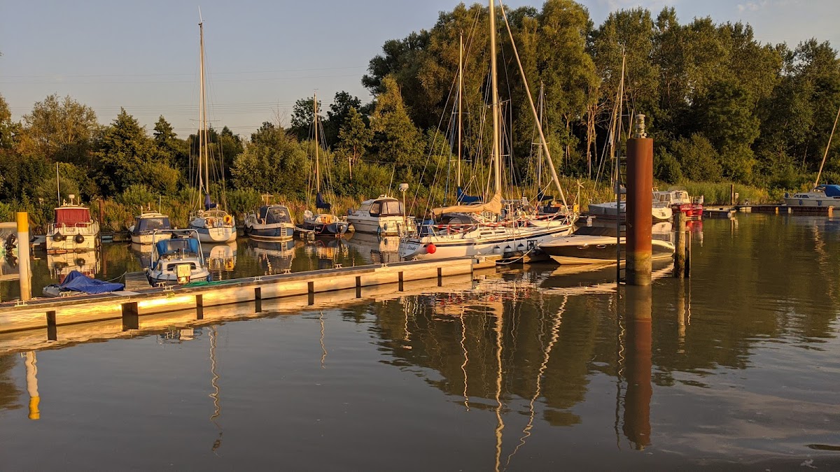 Motor- und Yachtclub Stade e.V. - Unterhafen