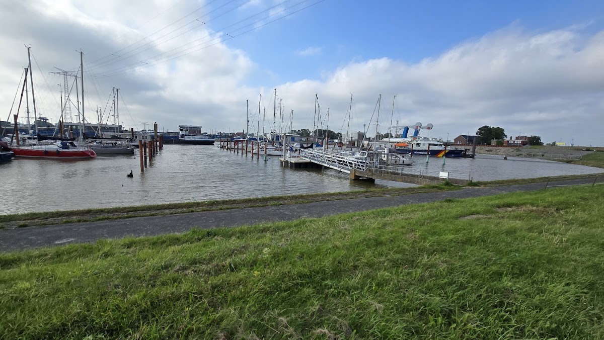 Binnenhafen Oldersum