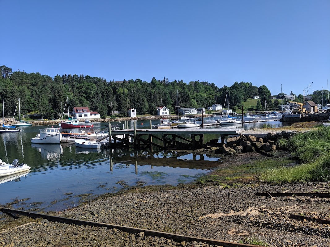 Heislers Boat Yard and Marina