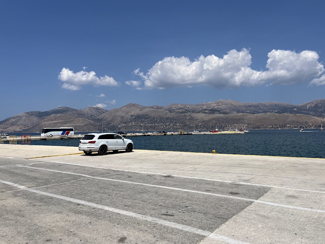 Lixouri Marina Kefalonia
