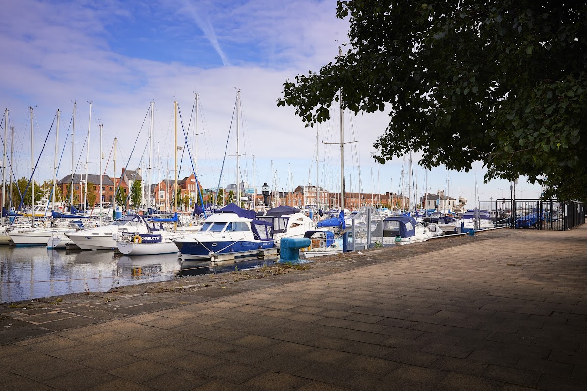 Victoria Dock Marina Hull
