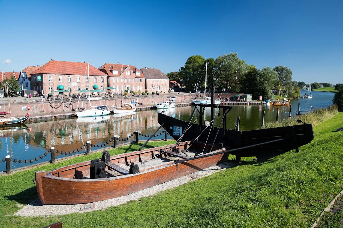 Alter Hafen Hooksiel