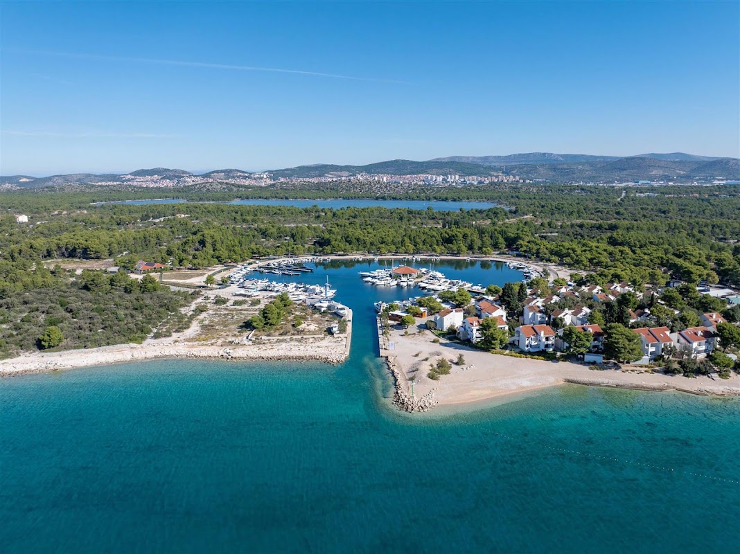 Solaris Yacht Marina