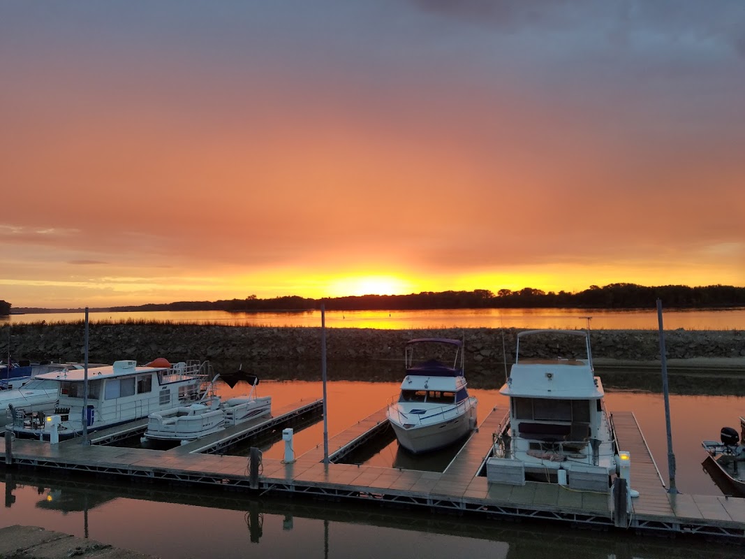 Bluff Harbor Marina