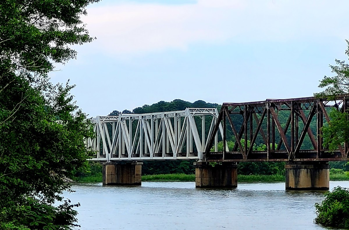 Riverside Landing