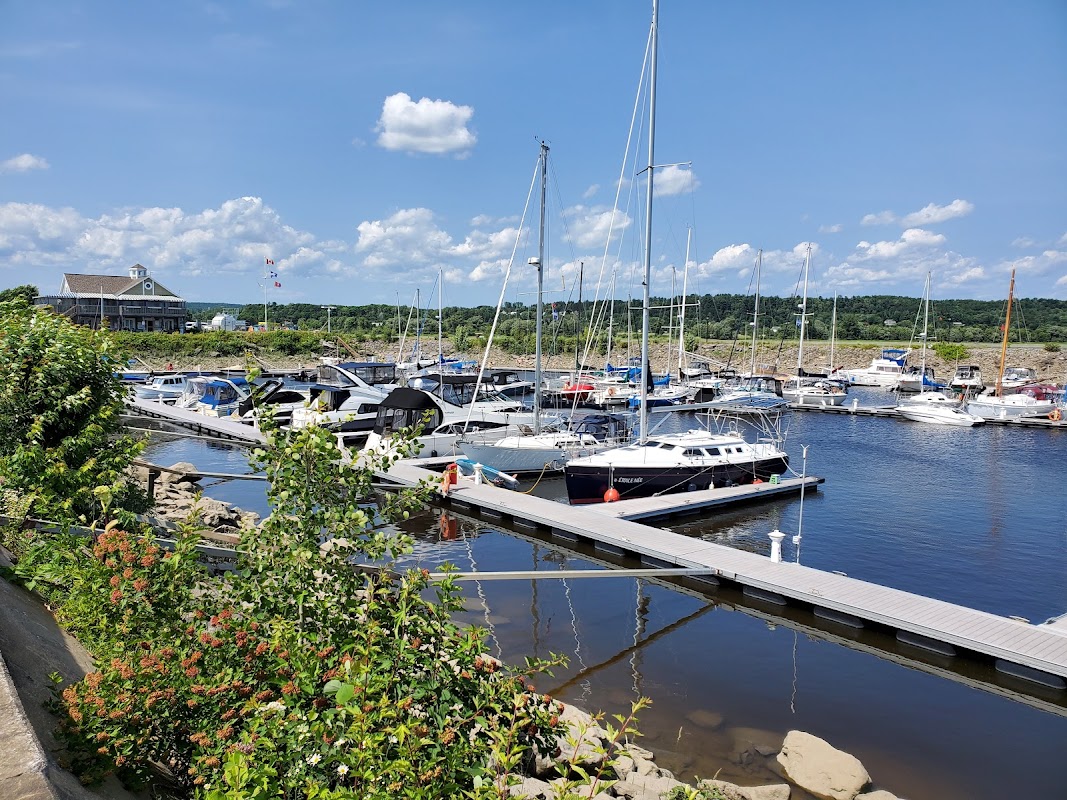 Le Port Neuf