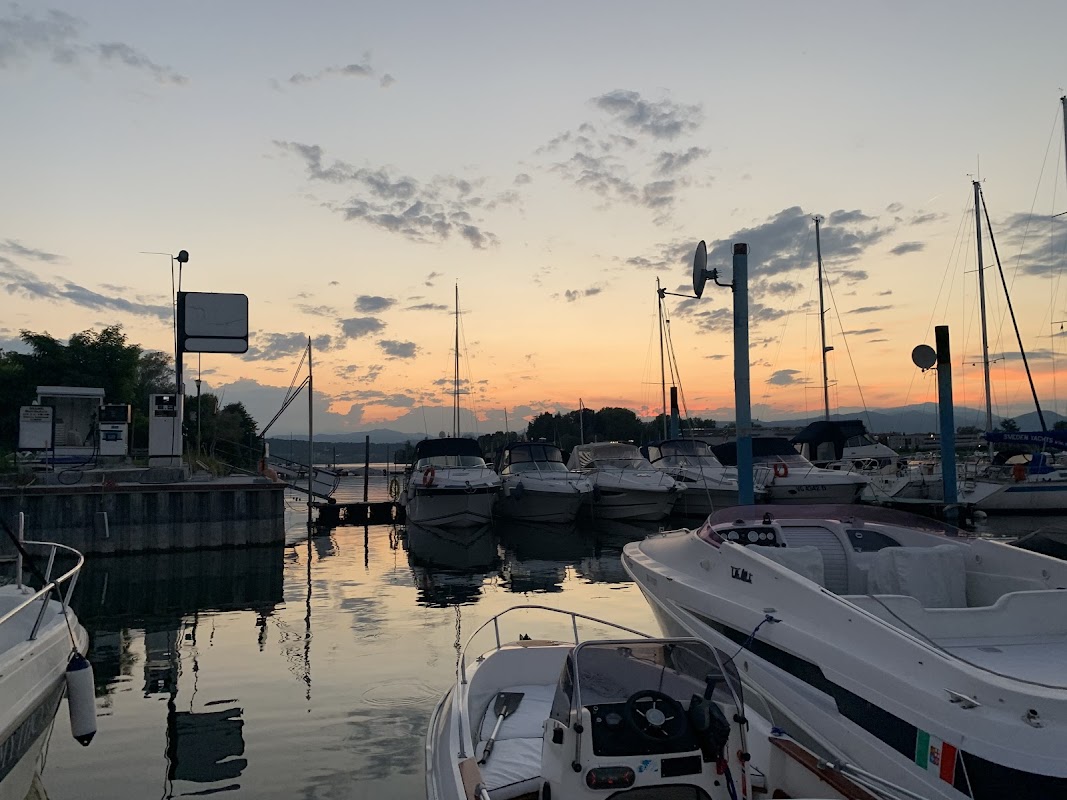 Porto Castelletto Sopra Ticino