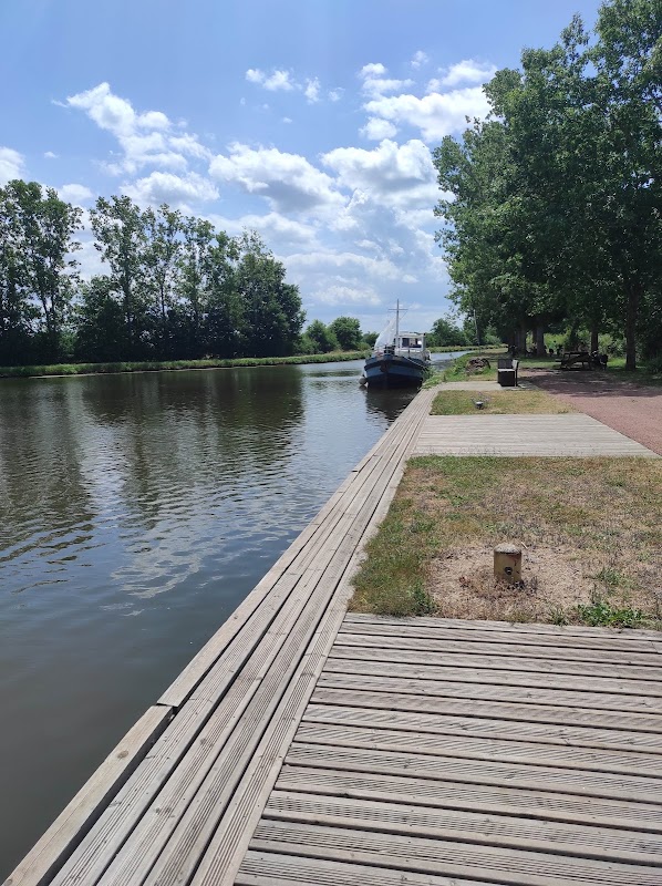 Halte Nautique de Melay