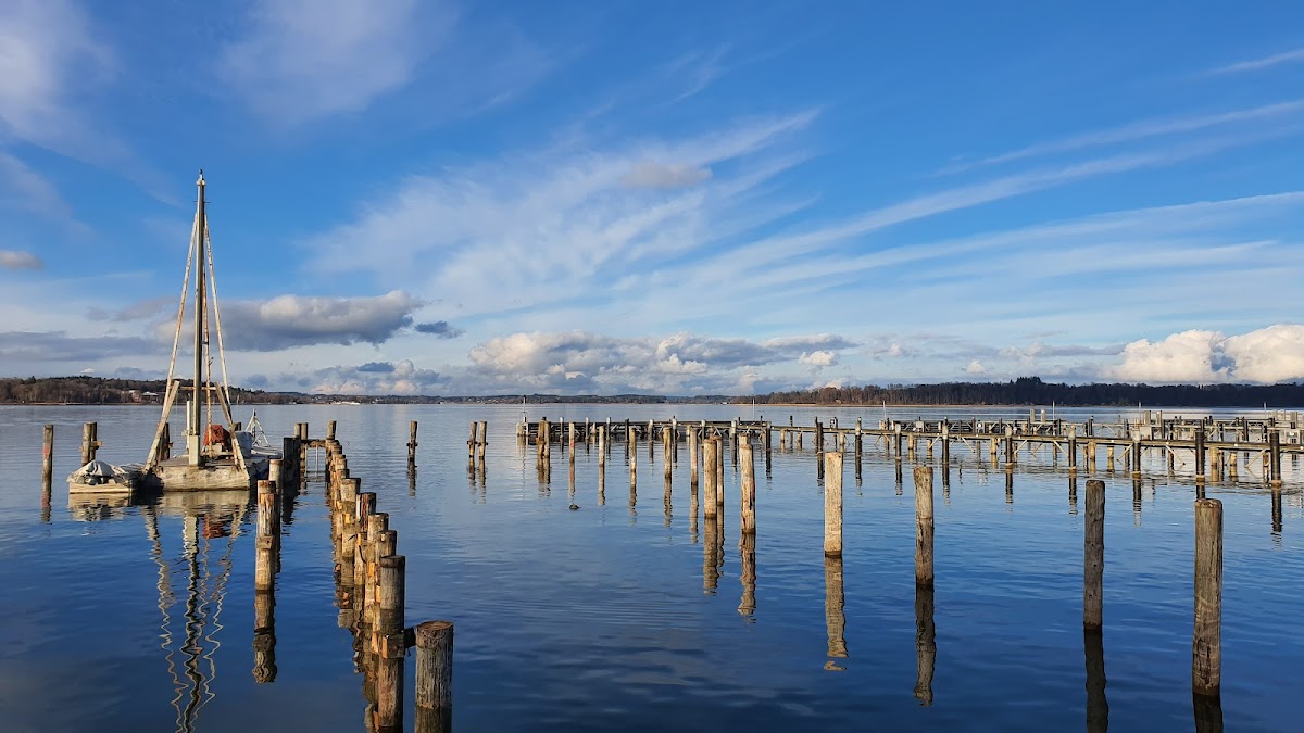 Gemeindlicher Segelhafen - Chiemseepark Felden