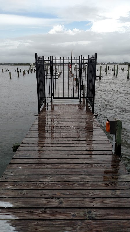 Emerald Isle Marina NC
