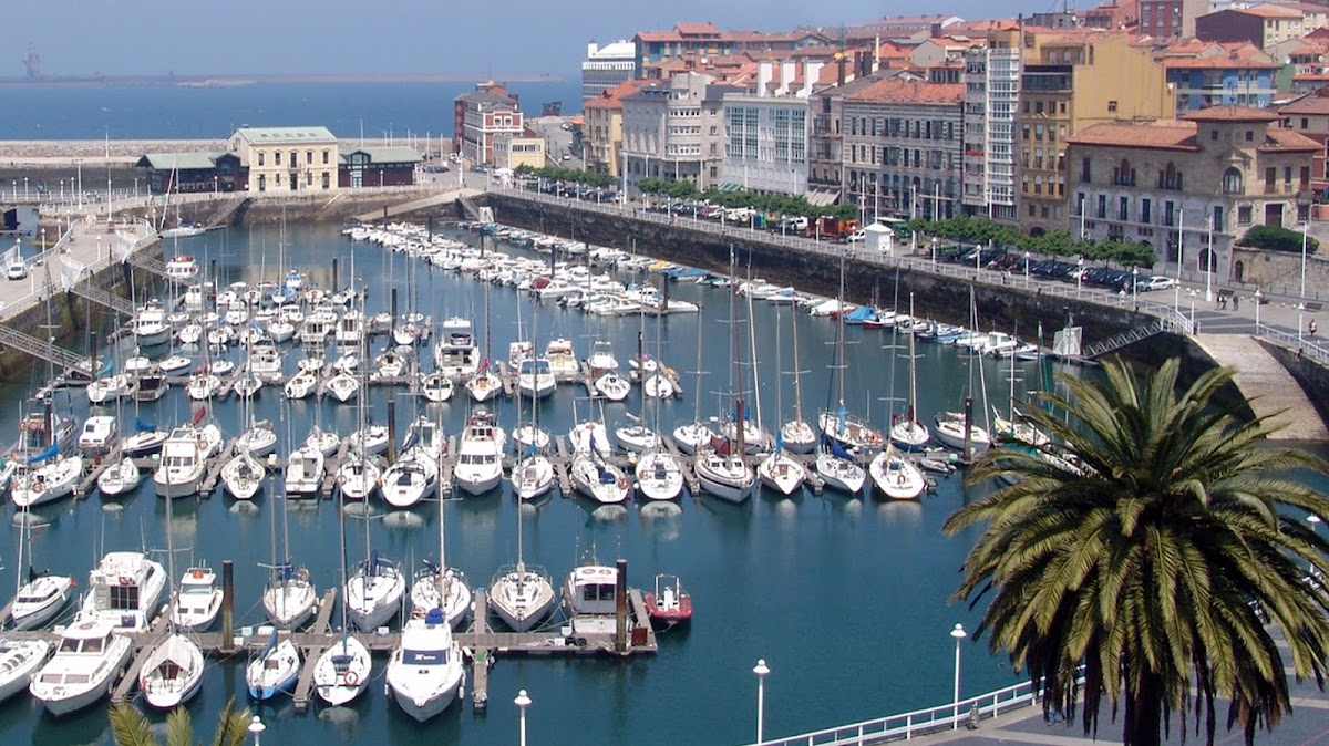 Puerto de Gijón