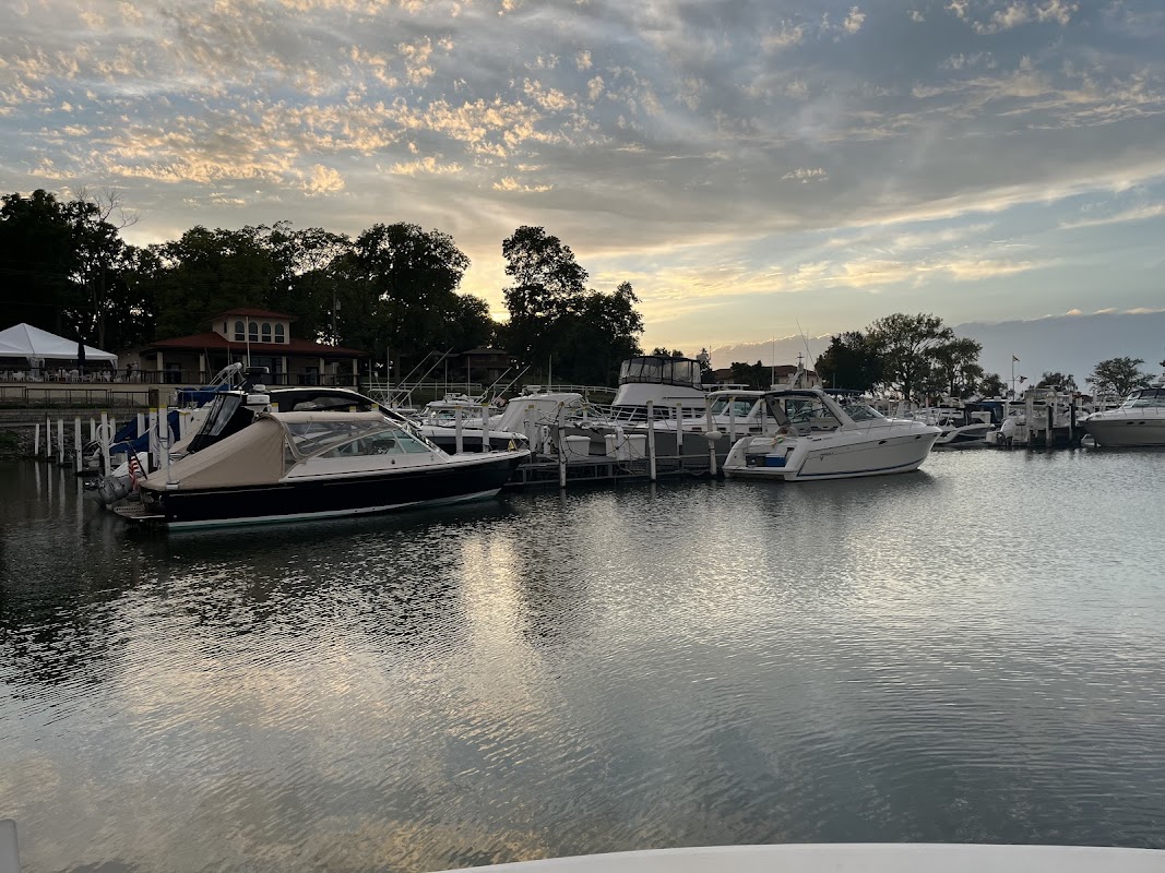 Catawba Island Club Marina