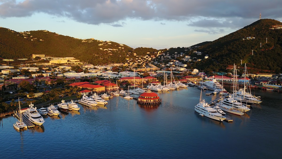 Yacht Haven Grande St Thomas