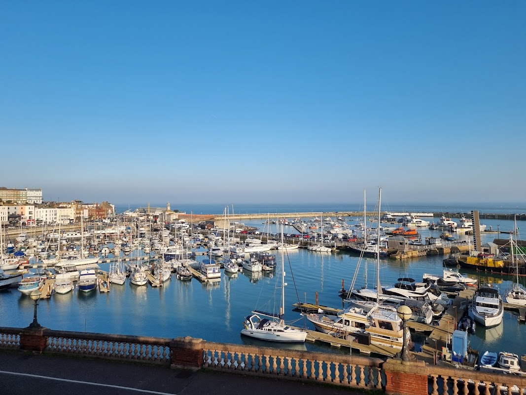 Royal Harbour Marina (Outer)