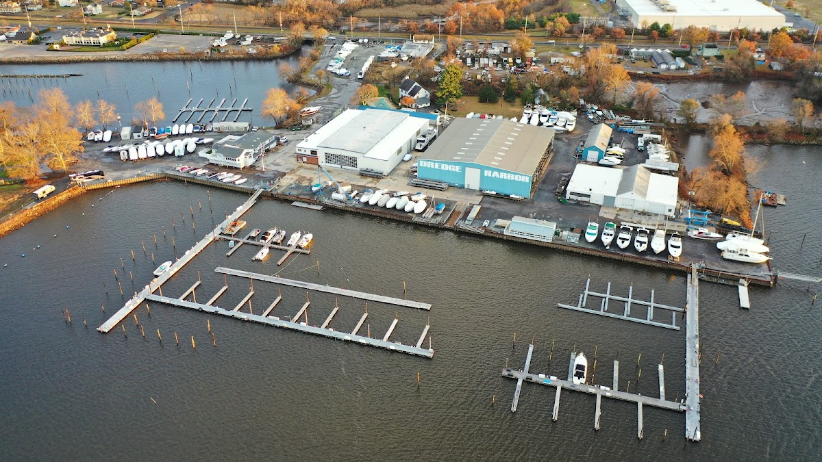 Dredge Harbor Marina