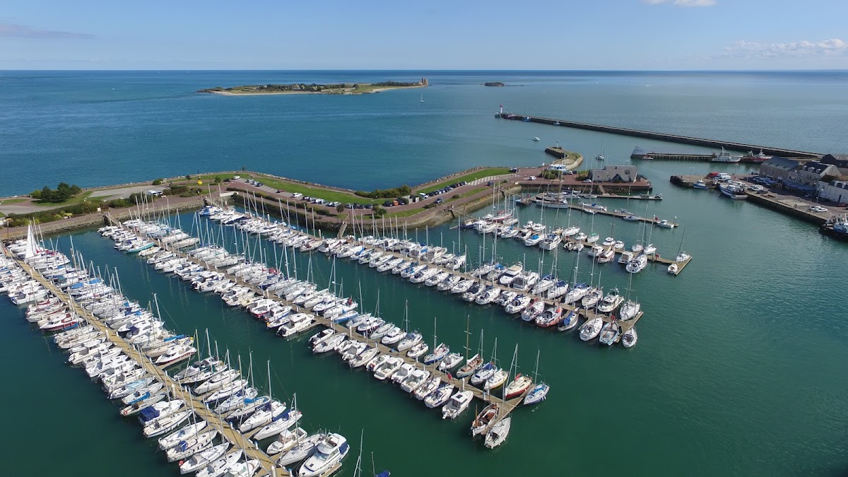 Port de Saint-Vaast-la-Hougue