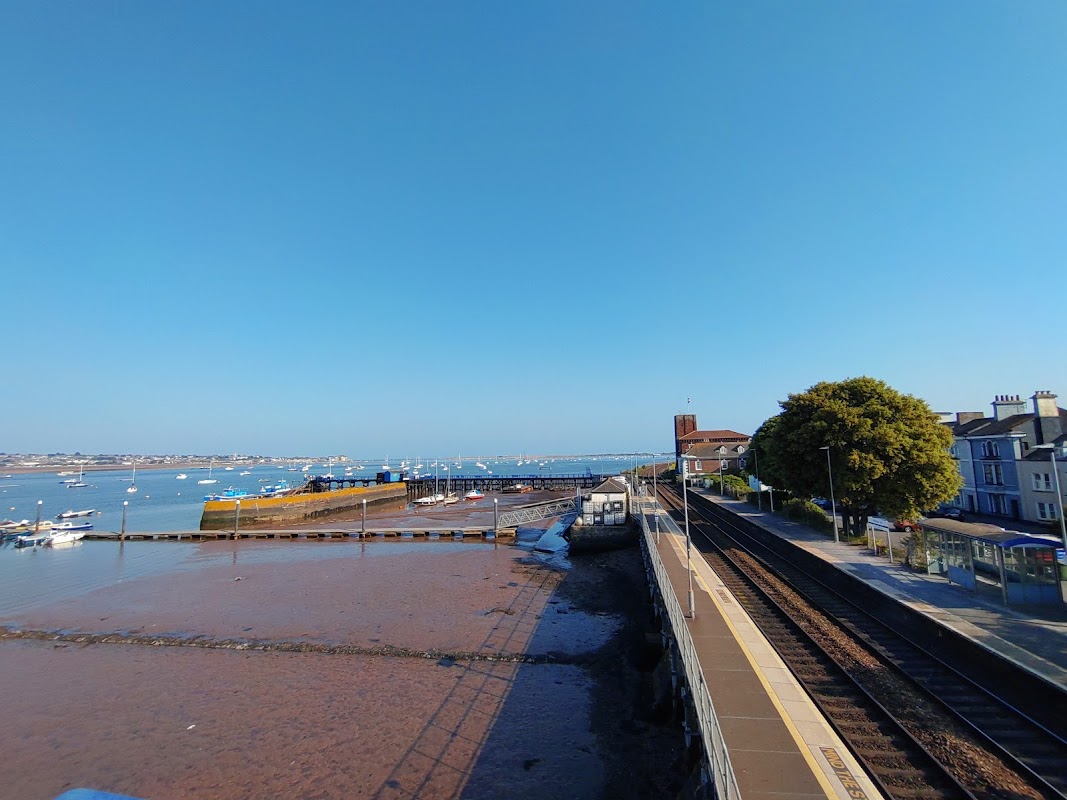 Starcross Pier