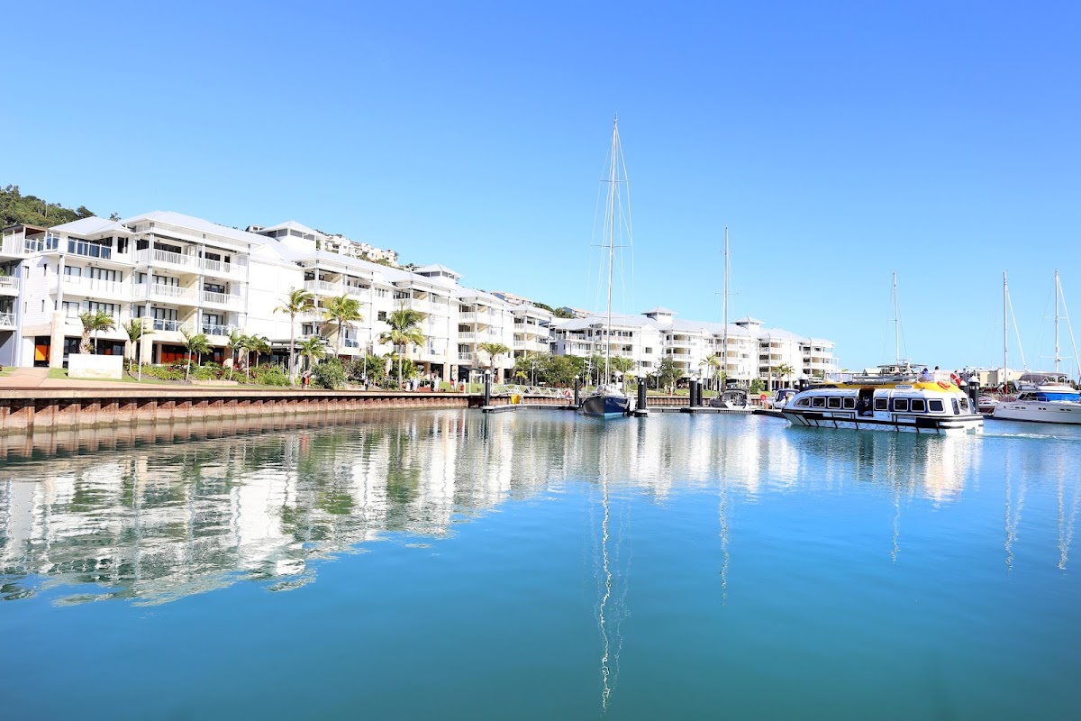 Port of Airlie Marina