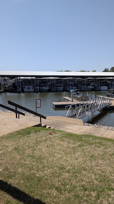 Pickwick Landing Marina